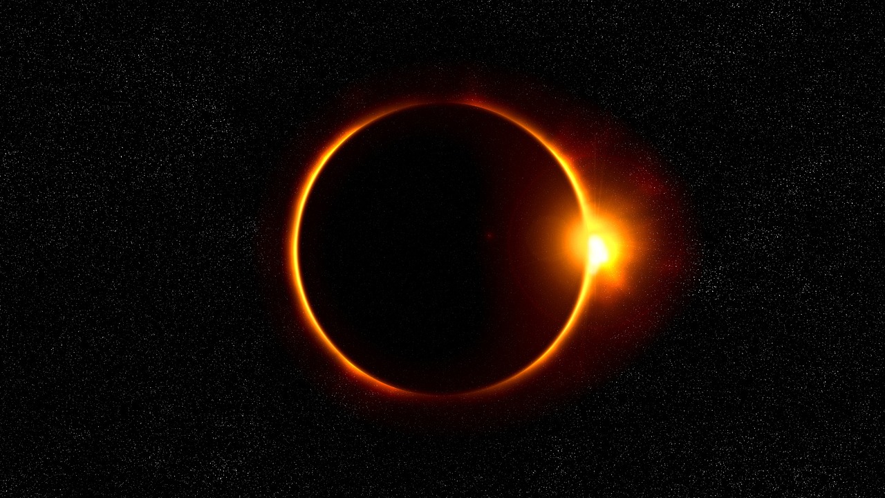 solar-eclipse-1482921_1280.jpg